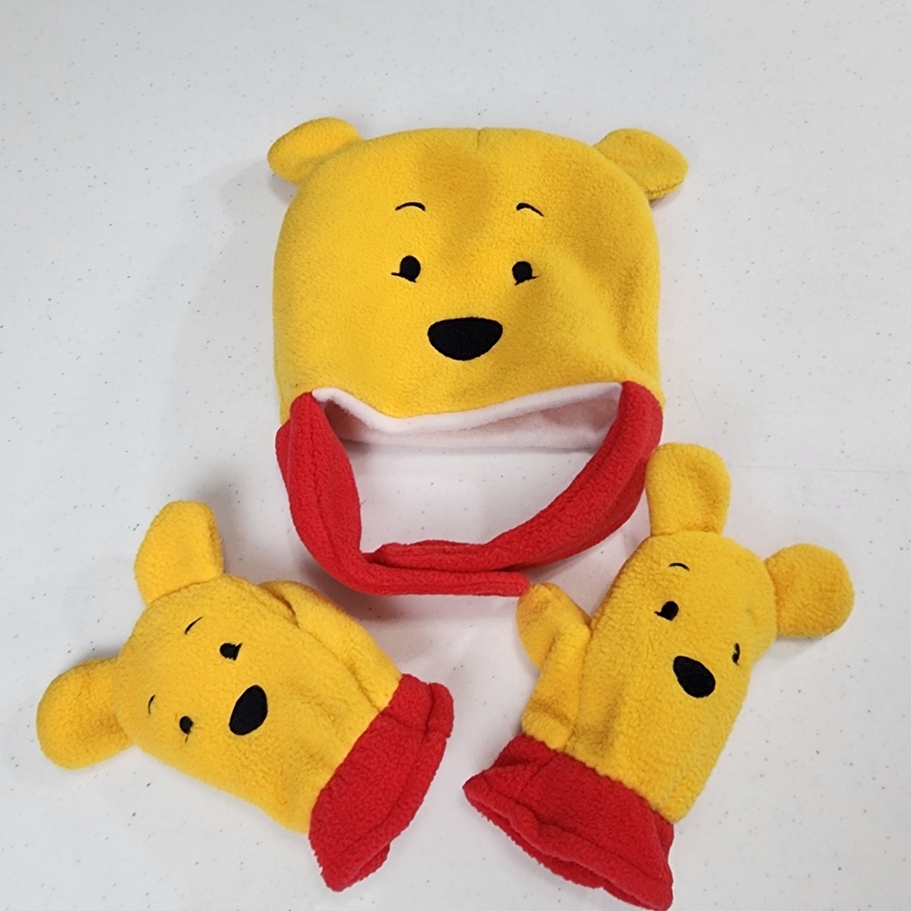 Disney Winnie the Pooh Infant Fleece Hat and Gloves